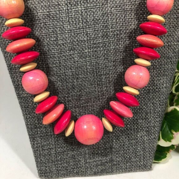 Shades of Pink Tan Wood Beaded 26 Inch Chunky Statement Colorful Necklace - Picture 2 of 5